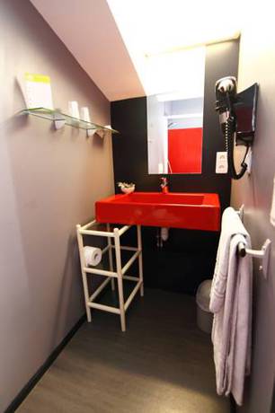 Imagen de la habitación del Hotel H&ocirc;tel Ohartzia. Foto 5