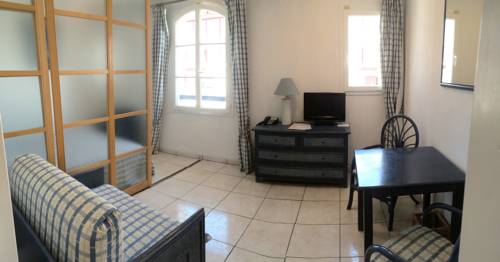 Imagen de la habitación del Hotel H&ocirc;tel Olatua, Bidart. Foto 5