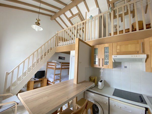 Imagen de la habitación del Hotel H&ocirc;tel Olatua. Foto 2