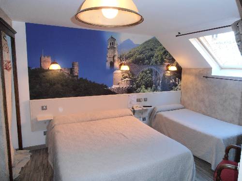 Imagen de la habitación del Hotel Hôtel Panoramic Et Des Bains. Foto 12