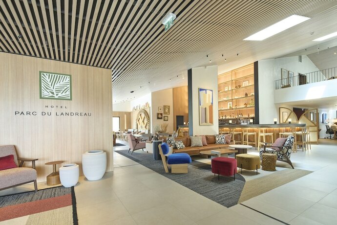 Imagen general del Hotel H&ocirc;tel Parc du Landreau. Foto 8