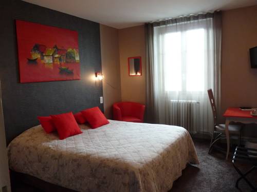 Imagen de la habitación del Hotel H&ocirc;tel Patton. Foto 3
