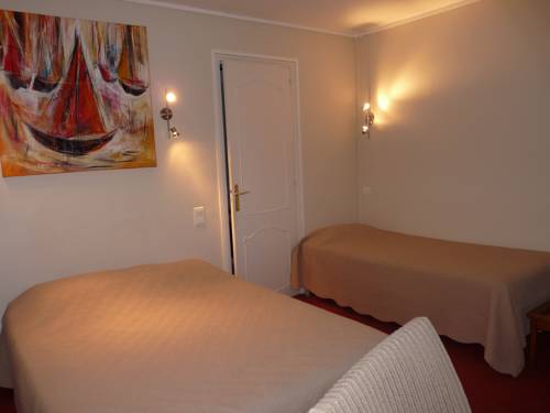 Imagen de la habitación del Hotel H&ocirc;tel Patton. Foto 6