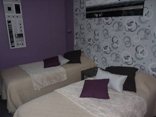 Imagen de la habitación del Hotel H&ocirc;tel Patton. Foto 10