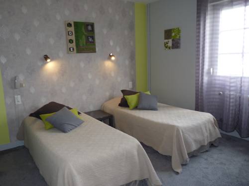 Imagen de la habitación del Hotel H&ocirc;tel Patton. Foto 16