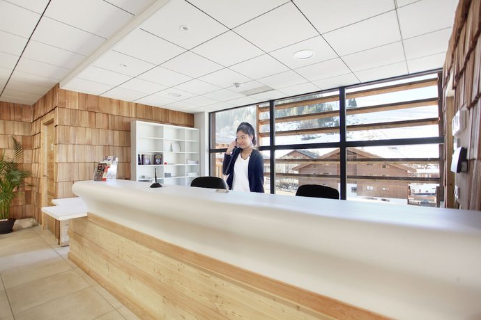 Imagen de los interiores del Hotel H&ocirc;tel Prestige Odalys Le Chamois. Foto 16