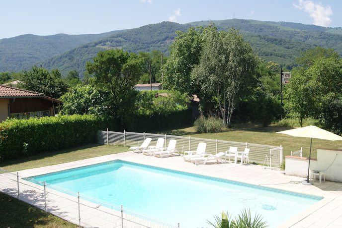 Imagen de la habitación del Hotel Hôtel Pyrène. Foto 19