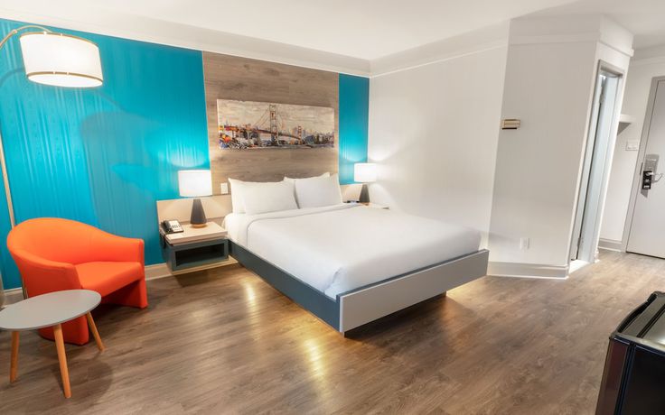 Imagen de la habitación del Hotel H&ocirc;tel Qu&eacute;bec Inn. Foto 17