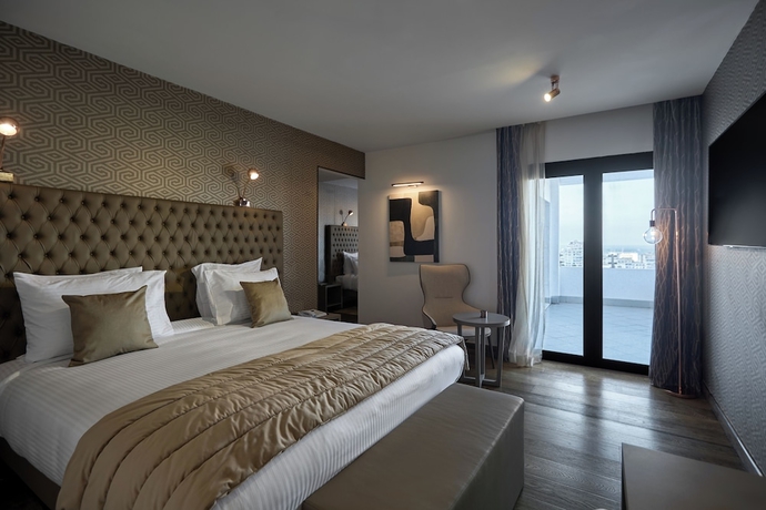Imagen de la habitación del Hotel H&ocirc;tel RALF. Foto 5