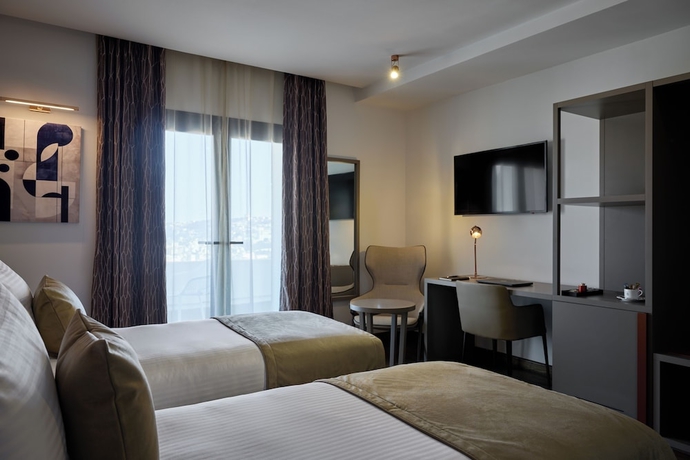 Imagen de la habitación del Hotel H&ocirc;tel RALF. Foto 8