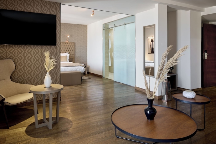 Imagen de la habitación del Hotel H&ocirc;tel RALF. Foto 9