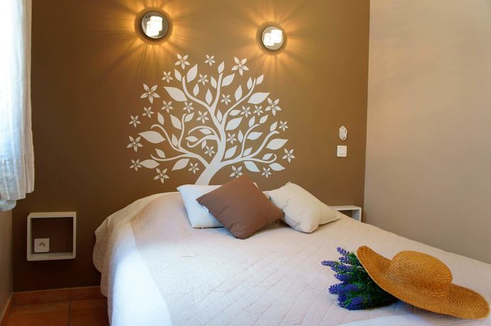 Imagen de la habitación del Hotel H&ocirc;tel R&eacute;sidence Les Peupliers. Foto 12
