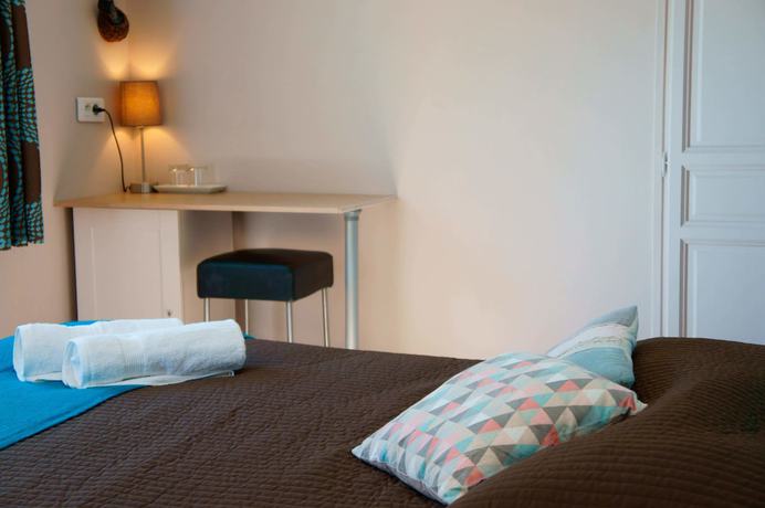 Imagen de la habitación del Hotel H&ocirc;tel R&eacute;sidence Les Peupliers. Foto 20