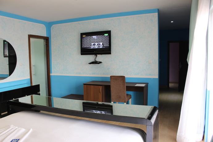 Imagen de la habitación del Hotel H&ocirc;tel R&eacute;sidence St David. Foto 3