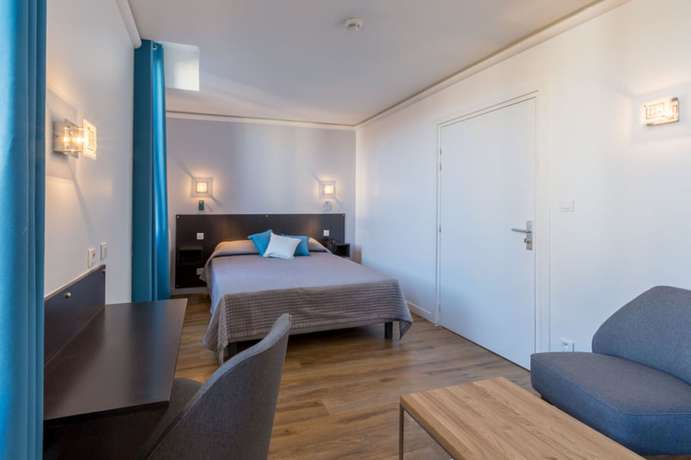 Imagen de la habitación del Hotel H&ocirc;tel Regina, Burdeos. Foto 11