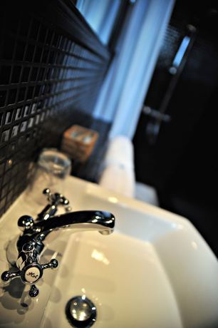 Imagen de la habitación del Hotel H&ocirc;tel Restaurant Claude Darroze. Foto 18