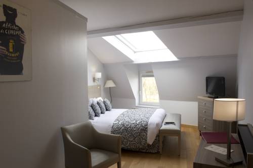 Imagen de la habitación del Hotel H&ocirc;tel Restaurant Des Remparts. Foto 12