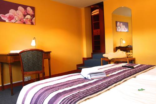 Imagen de la habitación del Hotel H&ocirc;tel Restaurant La Cigogne. Foto 9