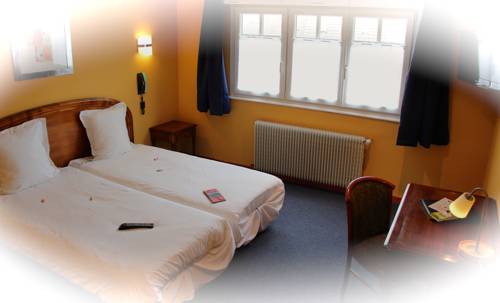 Imagen de la habitación del Hotel H&ocirc;tel Restaurant La Cigogne. Foto 16