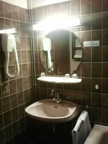 Imagen de la habitación del Hotel Hôtel Restaurant La Croix D'or. Foto 2