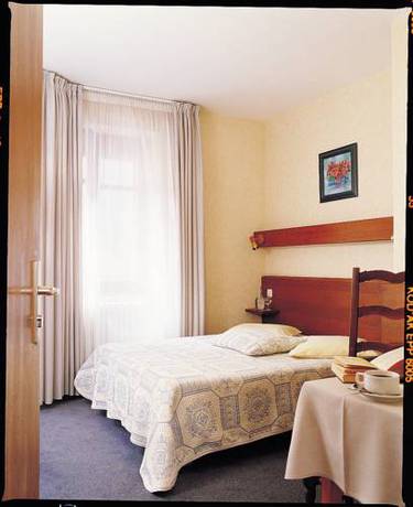 Imagen de la habitación del Hotel Hôtel Restaurant La Croix D'or. Foto 6