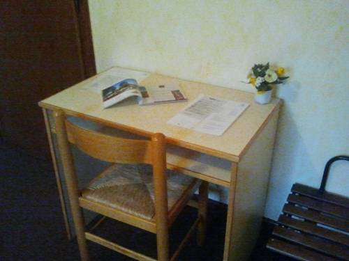 Imagen de la habitación del Hotel Hôtel Restaurant La Croix D'or. Foto 11