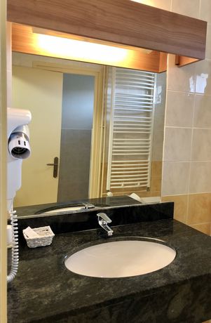 Imagen de la habitación del Hotel Hôtel Restaurant La Diligence. Foto 13