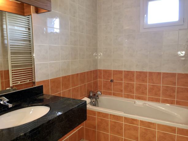 Imagen de la habitación del Hotel Hôtel Restaurant La Diligence. Foto 14