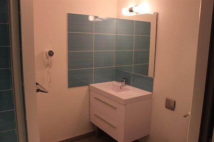 Imagen de la habitación del Hotel H&ocirc;tel Restaurant La Source. Foto 19