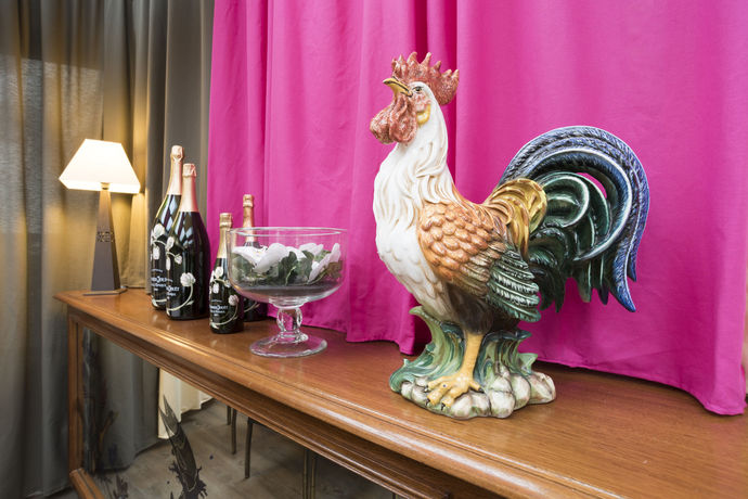 Imagen de la habitación del Hotel H&ocirc;tel Restaurant Laurent Perr&eacute;al. Foto 10