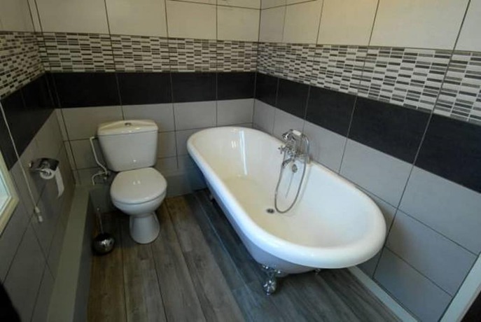Imagen de la habitación del Hotel H&ocirc;tel Restaurant Le Bellevue. Foto 11