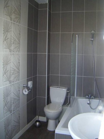 Imagen de la habitación del Hotel H&ocirc;tel Restaurant Le Bellevue. Foto 18