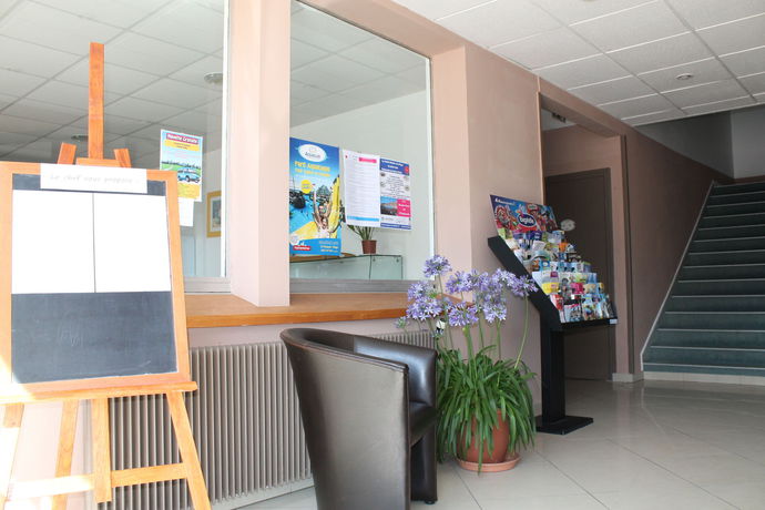 Imagen de los exteriores del Hotel Hôtel - Restaurant Le Clos Des Cèdres. Foto 14