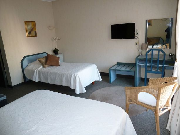 Imagen de la habitación del Hotel H&ocirc;tel Restaurant Le Commerce, Auriol. Foto 2