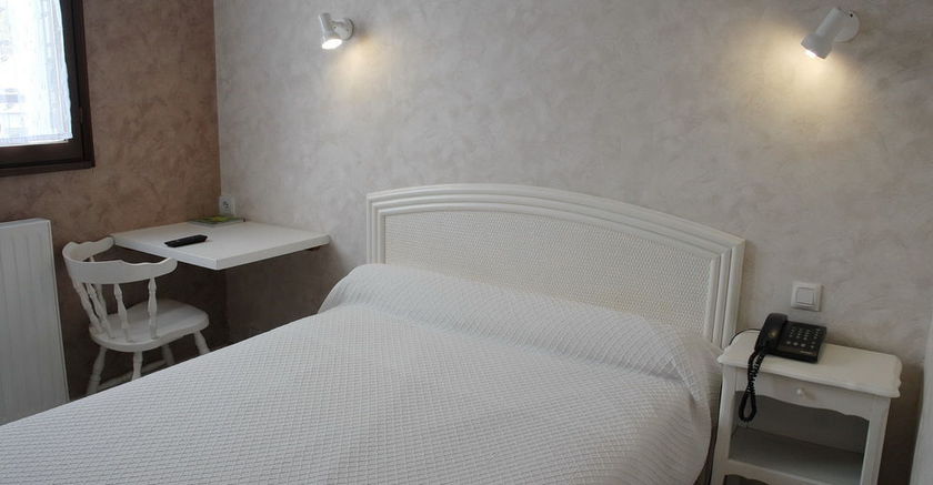 Imagen de la habitación del Hotel H&ocirc;tel Restaurant Le Crab. Foto 5