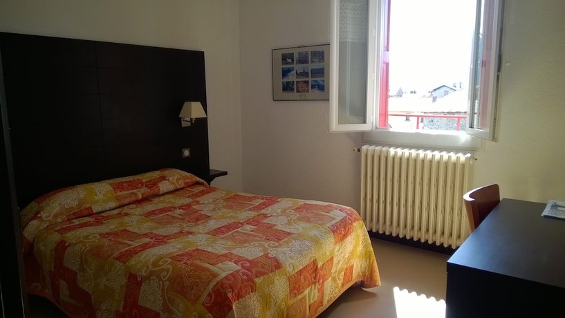 Imagen de la habitación del Hotel H&ocirc;tel Restaurant Le Lassus. Foto 15