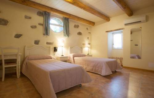 Imagen de la habitación del Hotel H&ocirc;tel Restaurant Le Pradinas. Foto 5