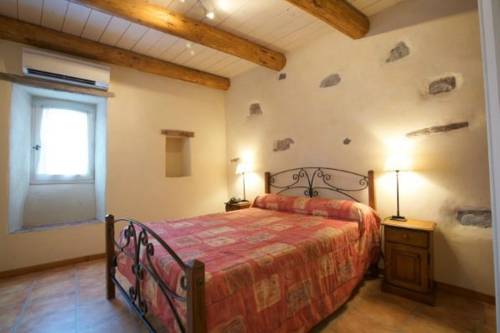 Imagen de la habitación del Hotel H&ocirc;tel Restaurant Le Pradinas. Foto 6