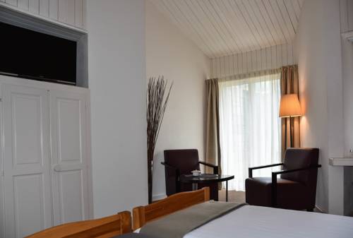 Imagen de la habitación del Hotel H&ocirc;tel Restaurant Le Saint-christophe. Foto 8