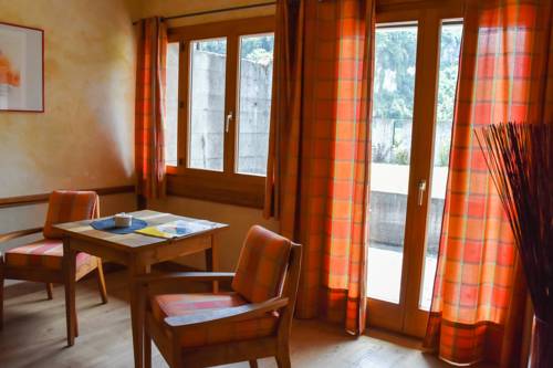 Imagen de la habitación del Hotel H&ocirc;tel Restaurant Le Saint-christophe. Foto 16