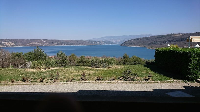 Imagen de la habitación del Hotel Hôtel Restaurant Les Cavalets. Foto 12