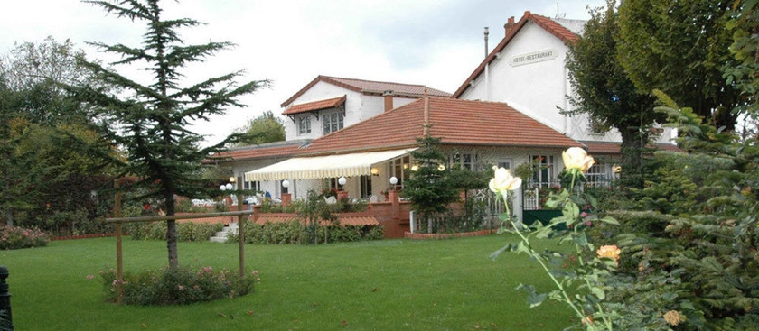 Imagen de los exteriores del Hotel Hôtel Restaurant Maison Blanche. Foto 13