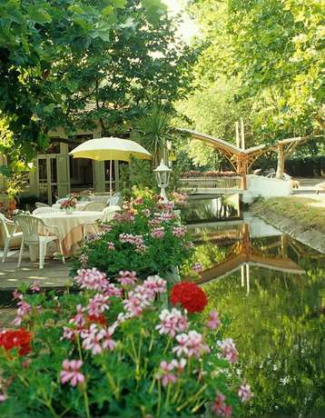 Imagen de los exteriores del Hotel H&ocirc;tel Restaurant Robinson. Foto 11