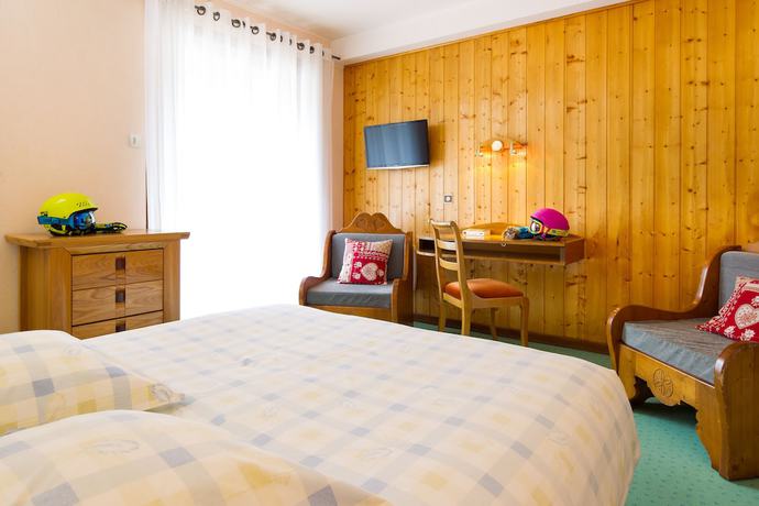 Imagen de la habitación del Hotel H&ocirc;tel Restaurant SPA Les Soldanelles. Foto 11