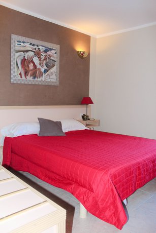 Imagen de la habitación del Hotel H&ocirc;tel Restaurant U Santa Maria. Foto 11