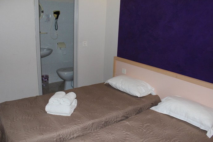 Imagen de la habitación del Hotel H&ocirc;tel Restaurant U Santa Maria. Foto 13