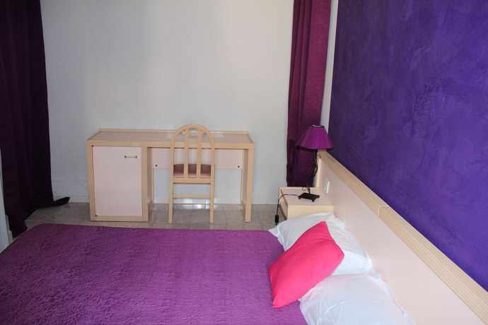 Imagen de la habitación del Hotel H&ocirc;tel Restaurant U Santa Maria. Foto 18