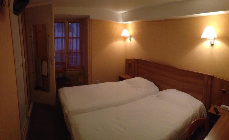 Imagen de la habitación del Hotel H&ocirc;tel Restaurant de l\'Abbaye. Foto 17