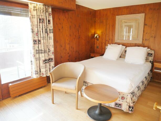 Imagen de la habitación del Hotel Hôtel Restaurant de l\'Ardève and Chalet Kalbermatten. Foto 15