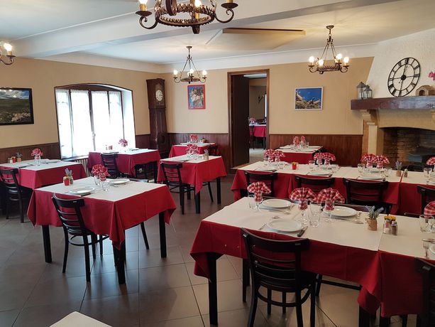 Imagen del bar/restaurante del Hotel H&ocirc;tel Restaurant de la Jonte. Foto 7